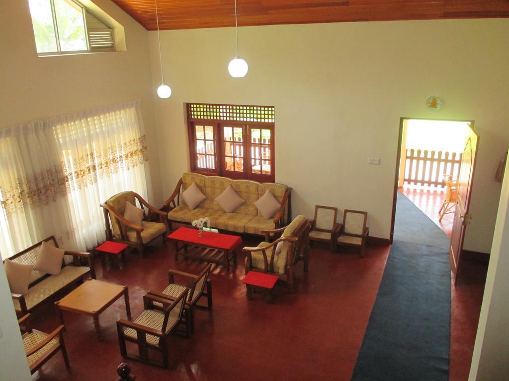 Alfred Colonial Bungalow & Spice Garden Kobbekaduwa Phòng bức ảnh