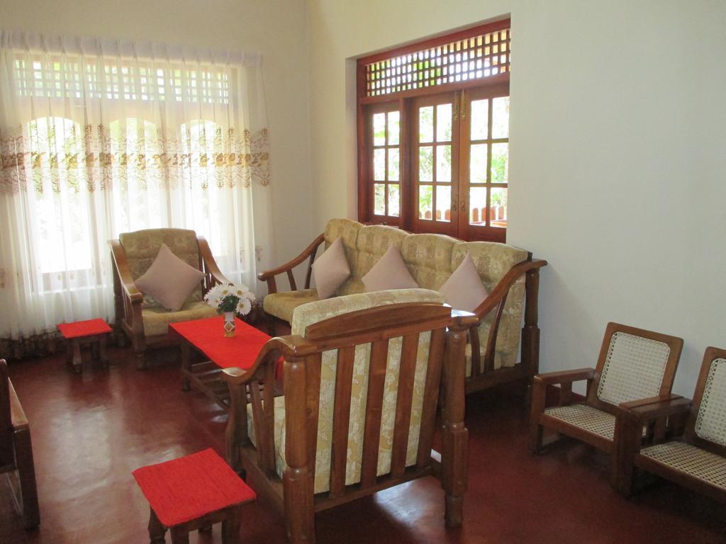 Alfred Colonial Bungalow & Spice Garden Kobbekaduwa Phòng bức ảnh